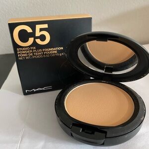 MAC Studio Fix Powder Plus Foundation, 15g, Full Size, New, Shade: C5